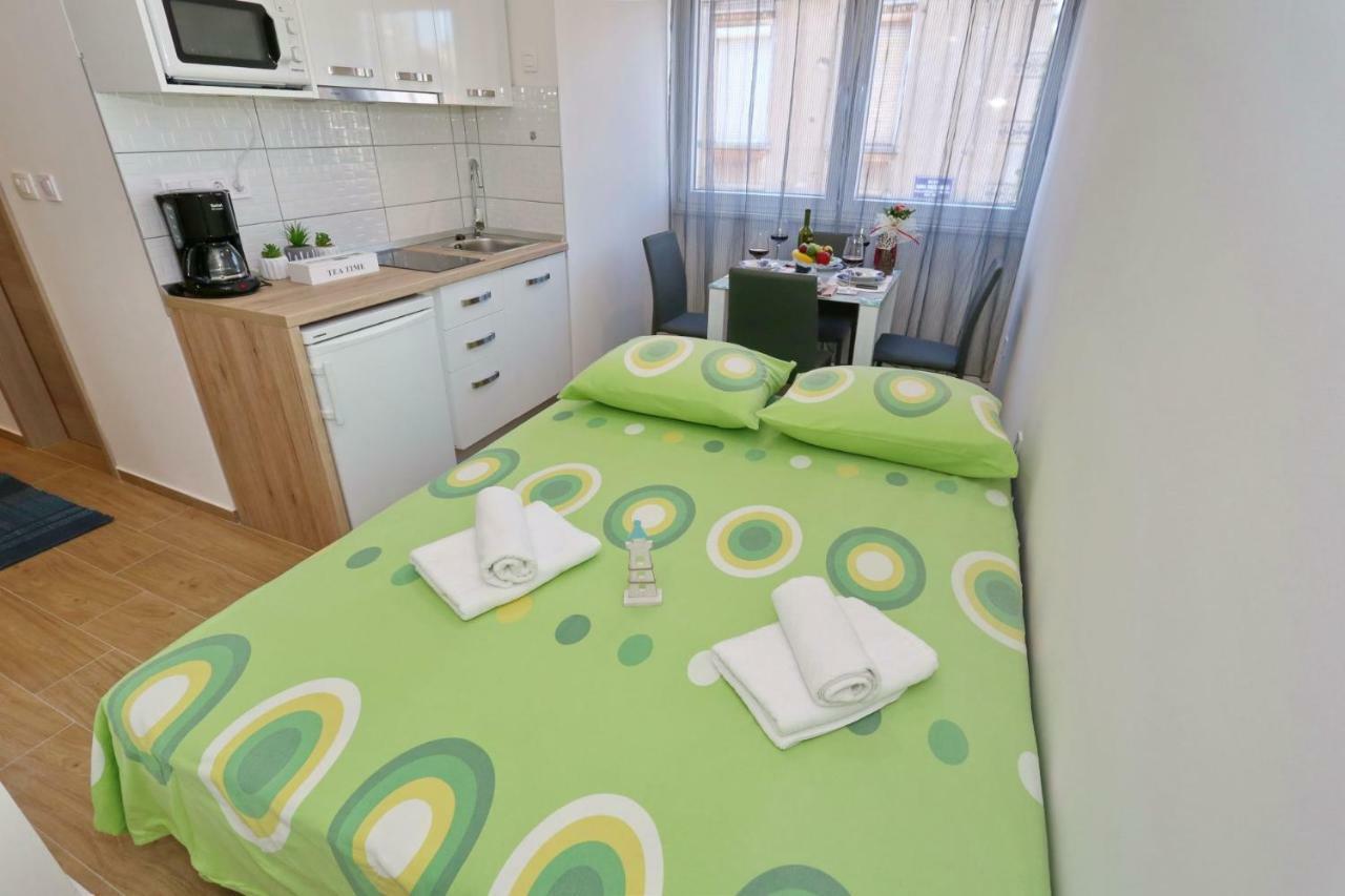 Two New Apartments By The Town Center Задар Екстериор снимка
