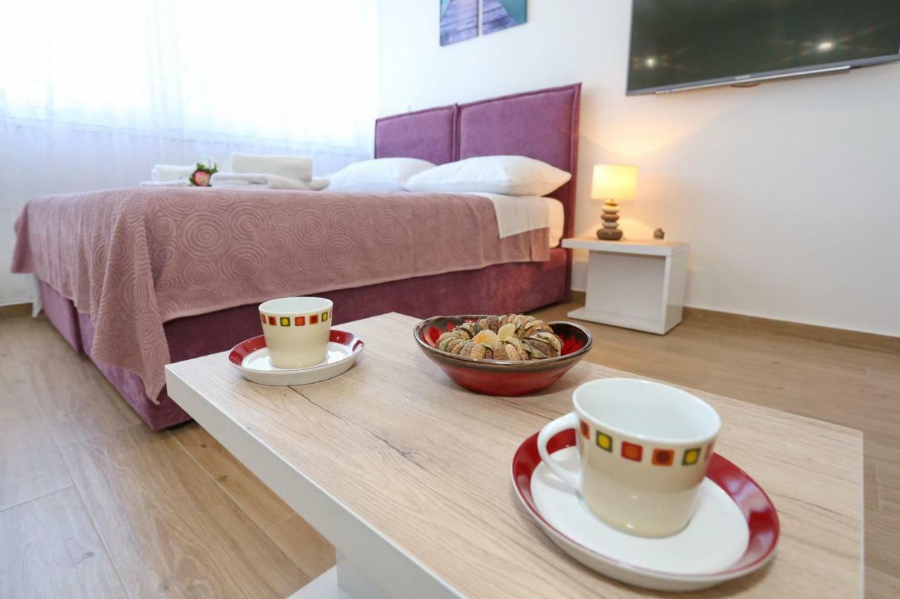 Two New Apartments By The Town Center Задар Екстериор снимка