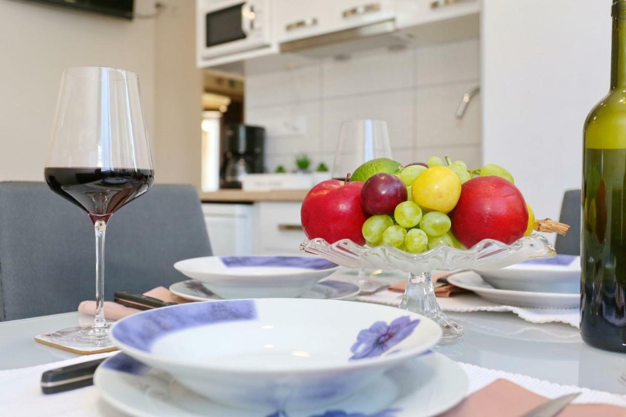 Two New Apartments By The Town Center Задар Екстериор снимка