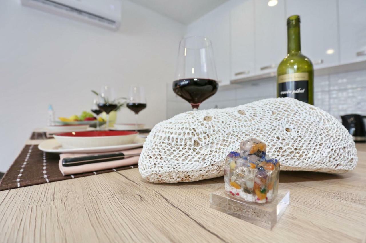 Two New Apartments By The Town Center Задар Екстериор снимка
